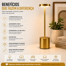 A luminária moderna que transforma sua mesa em um espaço mais aconchegante e sofisticado.